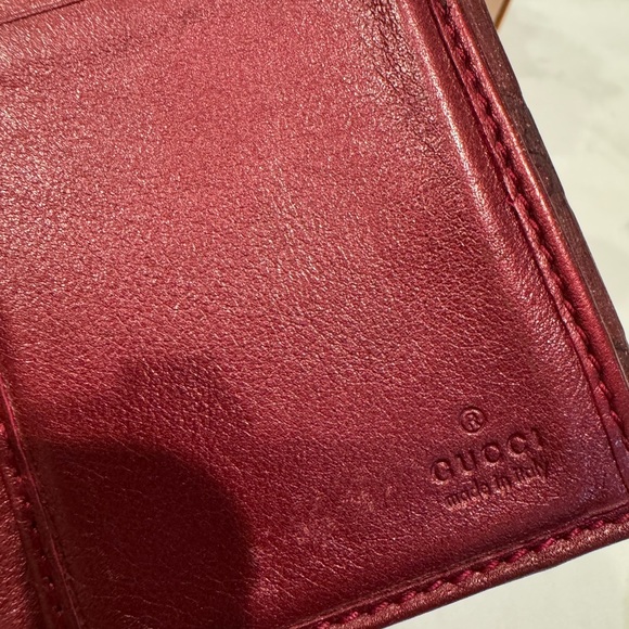 Authentic Gucci Guccisima wallet - Picture 7 of 13